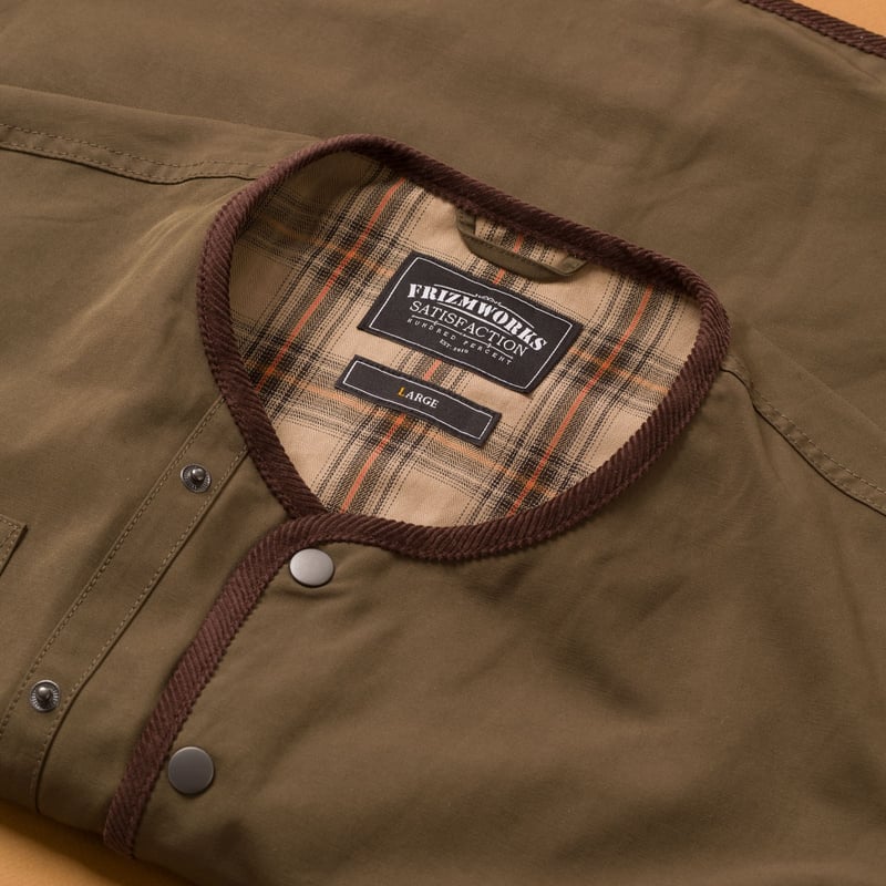 image flâneurs FRIZMWORKS / Heritage Hunting Vest olive de de détail col
