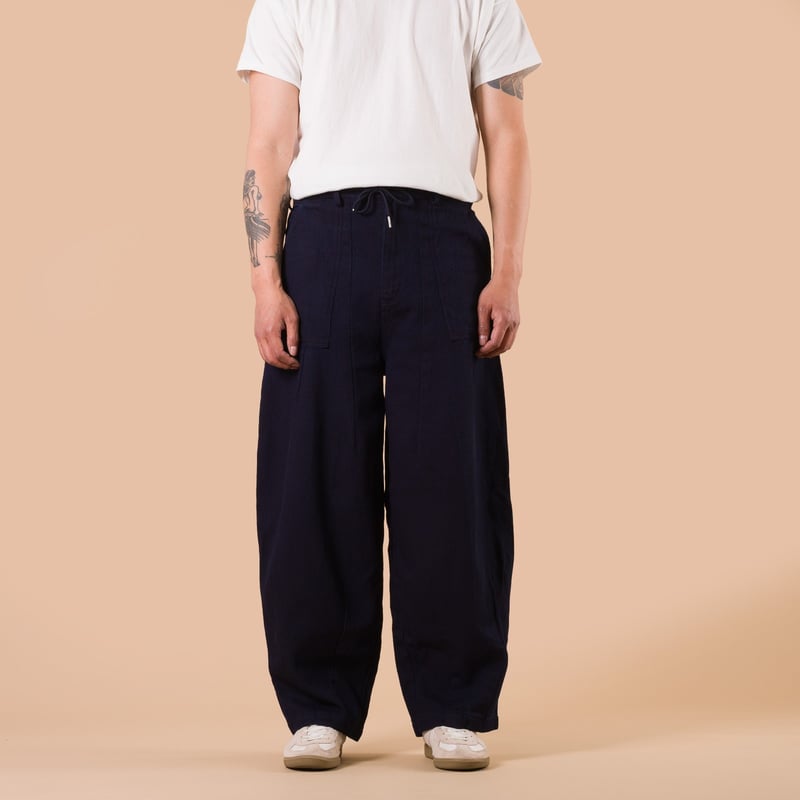image flâneurs FRIZMWORKS / Sashiko Denim Balloon Pants Indigo de face