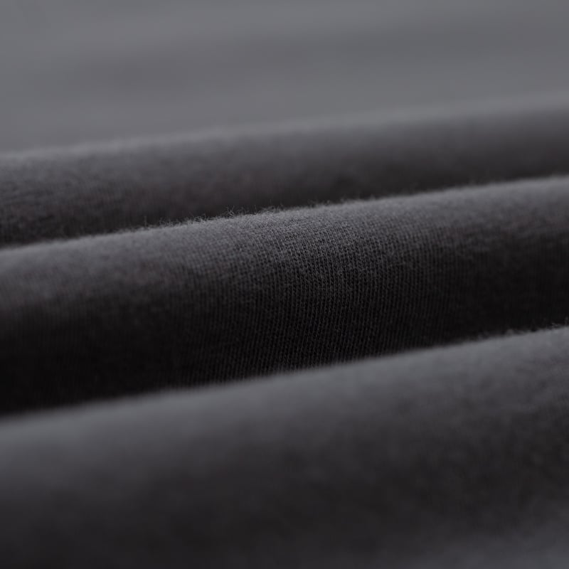 detail flaneurs BATONER Light Meriyasu T-Shirt charcoal (1)