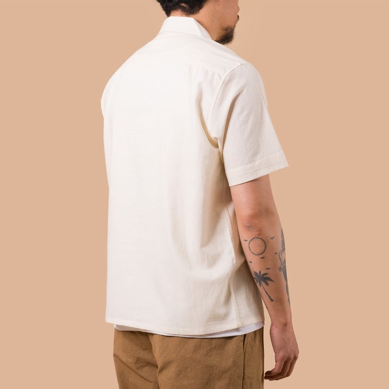 image flâneurs KARDO x FLANEURS / S/S Shirt Khadi Handloom Natural de dos