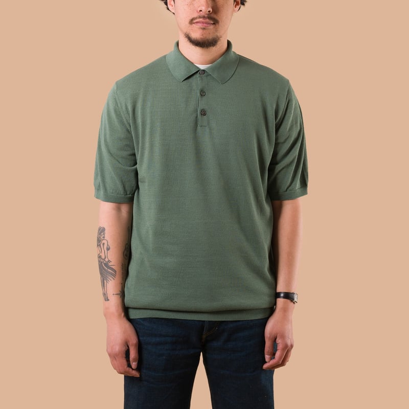 image flâneurs MOONCASTLE / Ice Cotton Poloneck Olive face