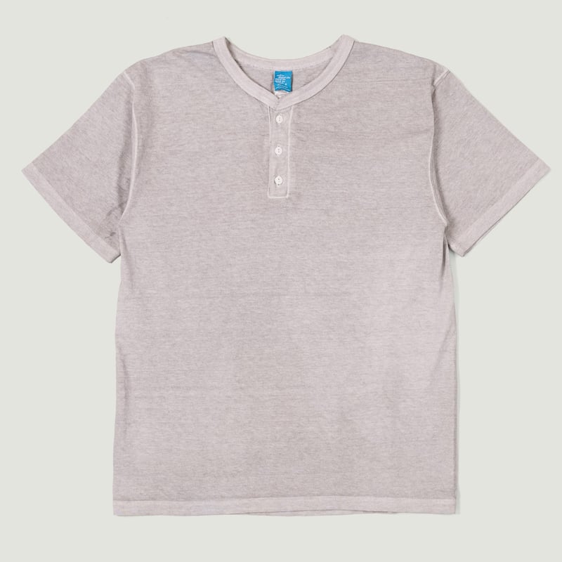 Image-Flâneurs_GOOD ON / S/S Henley Tee P-Ash_Vignette