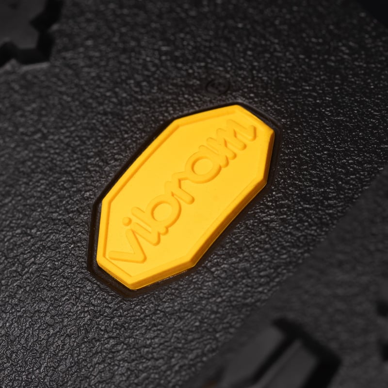 image REGAL SHOES & CO. / Beffroll Loafer Gore-Tex Black détail logo vibram