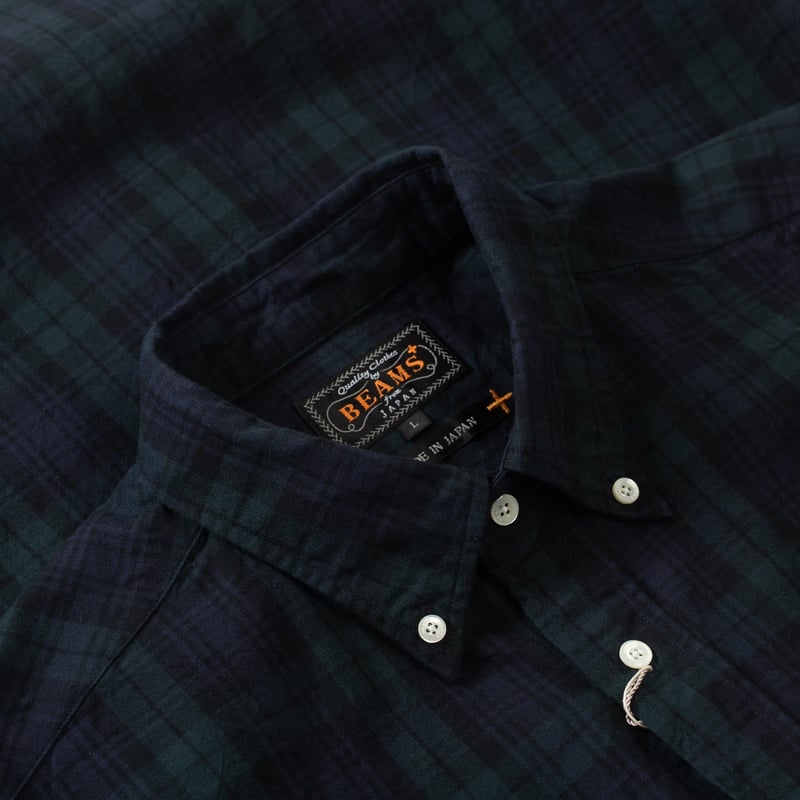 détail BEAMS PLUS  B.D. Short Sleeve Indigo Yarn Tartan Black Watch (2)