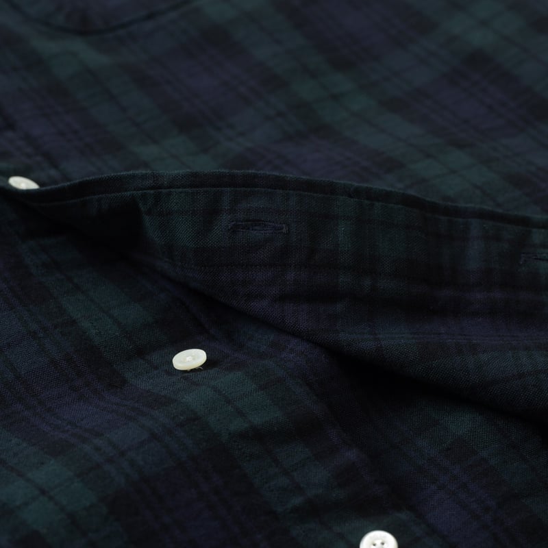 détail BEAMS PLUS  B.D. Short Sleeve Indigo Yarn Tartan Black Watch (3)