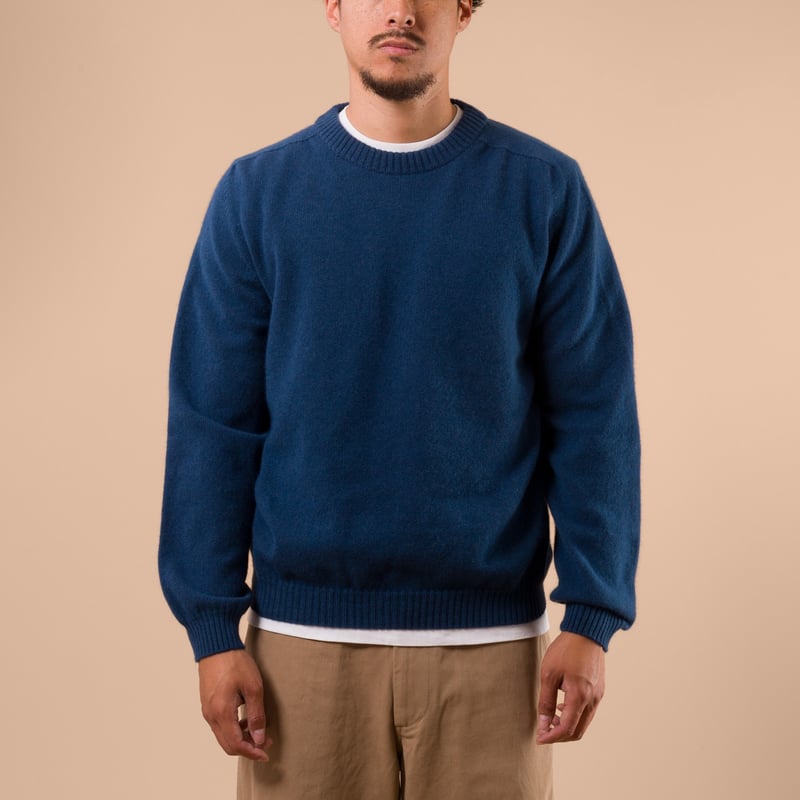 NITTO KNITWEAR X FLANEURS Pull Bedros Geelongora tyne de face