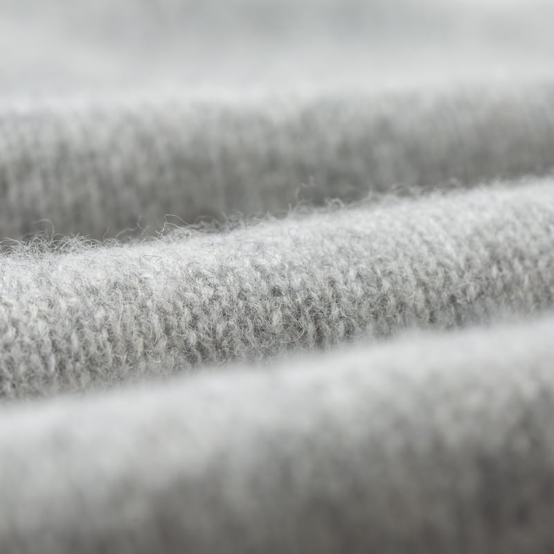 detail HARLEY OF SCOTLAND  Eton Supersoft Wool 3 Button Polo Neck Silver (1)