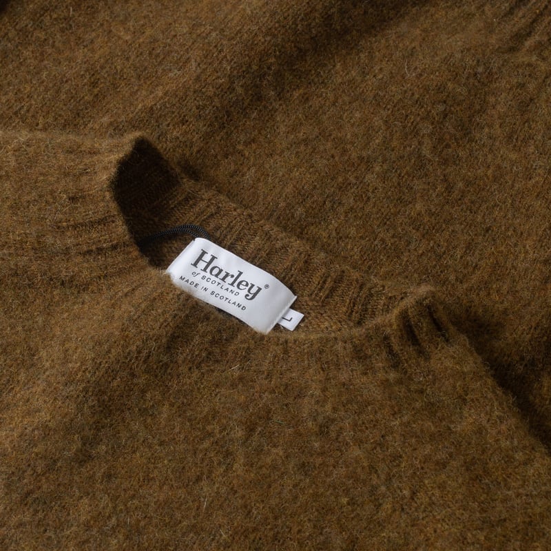 flaneurs pull HARLEY OF SCOTLAND Shaggy Crew Neck moorland detail    (2)