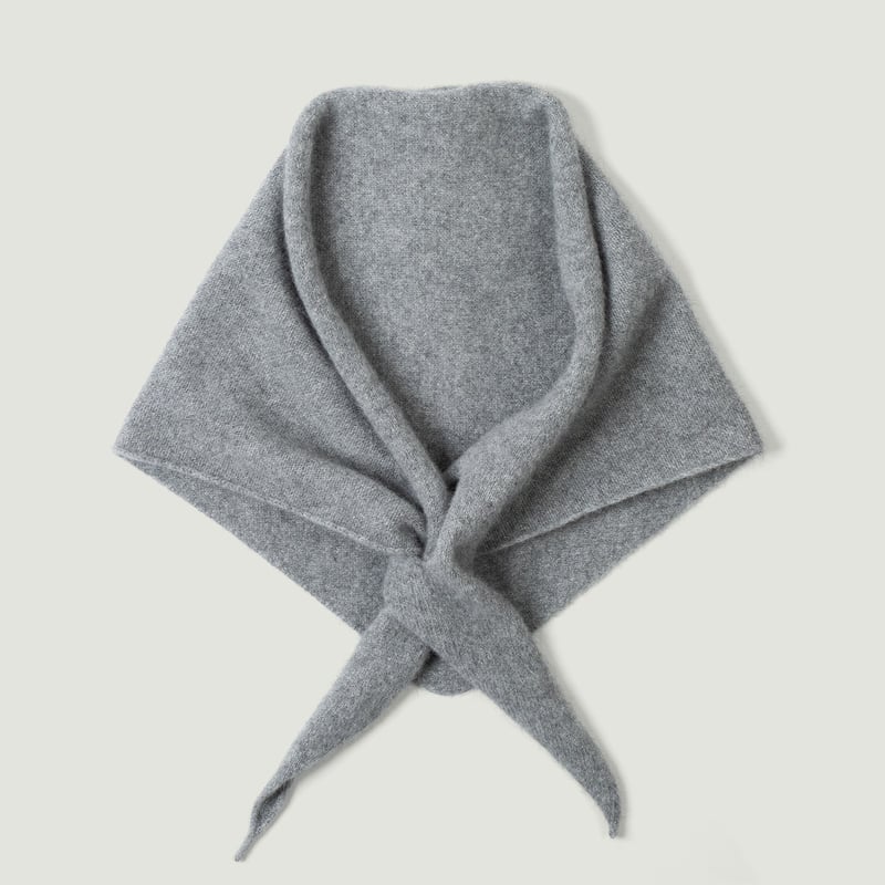flaneurs Mackie bandana gris Ardmhor Triangle Hole Scarf meteor vignette