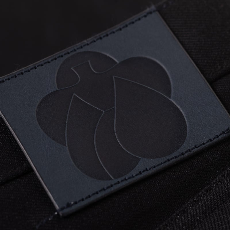 Image flâneurs MOMOTARO JEANS / 14.7oz Standard Tapered Black détail 1