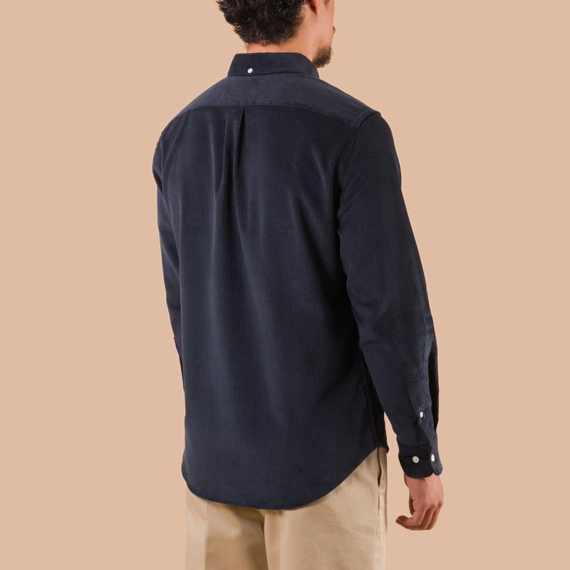 image PORTUGUESE-FLANNEL-flâneurs-chemise-velours-Lobo-light Navy de dos