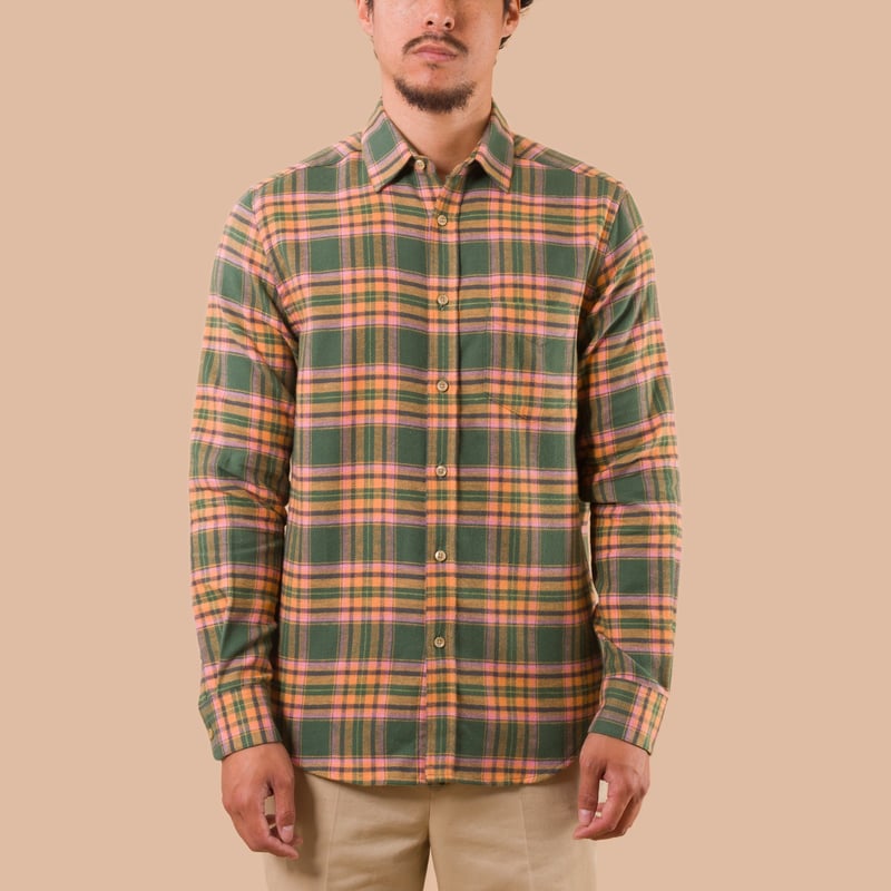 image flaneurs Portuguese Flannel Olivara Shirt de dos