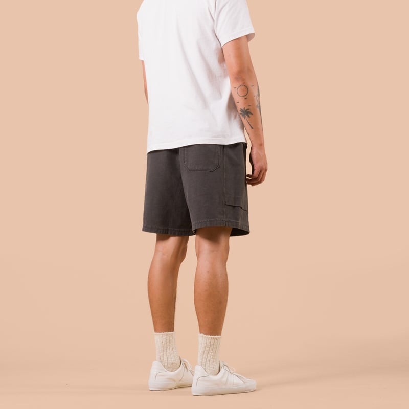 image porté back flaneurs XX DEVELOPMENT SURE MFG Super Tuck River Shorts black