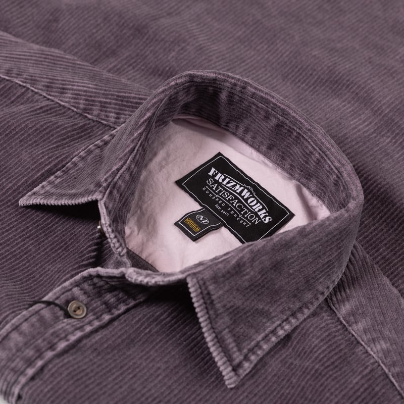 Image flâneurs FRIZMWORKS / Pigment 8W Corduroy Shirt Purple détail col