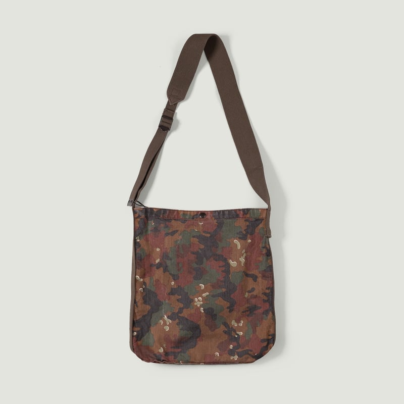 Mail Bag Fade Camo Red