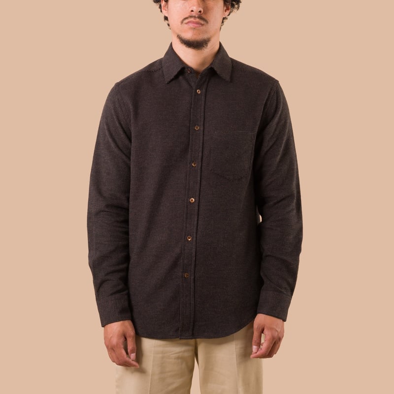 flaneurs Portuguese Flannel Sounds Shirt Brown worn front