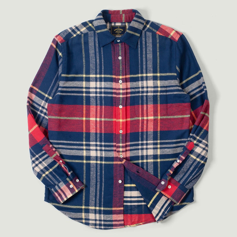 vignette flaneurs Portuguese Flannel Sage Shirt