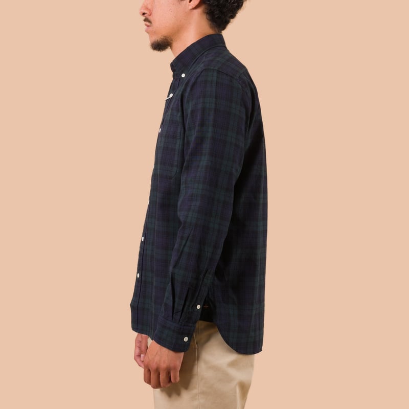flaneurs worn side BEAMS PLUS B.D. Oxford Shirt Indigo Black Watch