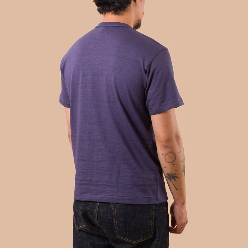 image worn back flaneurs WAREHOUSE & CO Lot 4601 No Print T-Shirt Egg Plant