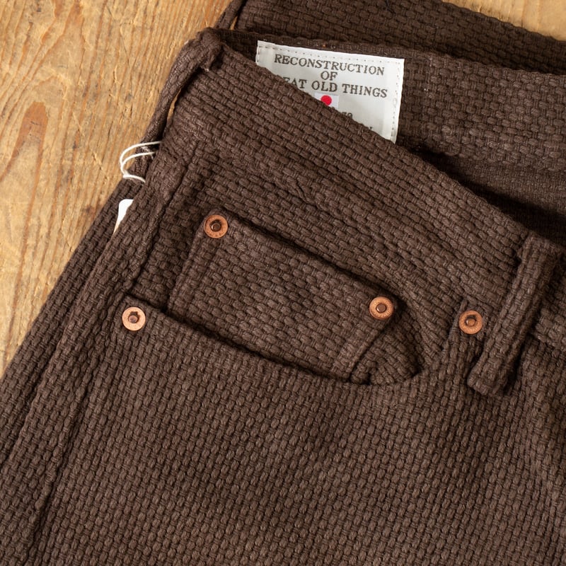 detail coin pocket flaneurs STUDIO D'ARTISAN 1914 17oz Amami Oshima Mud-Dyed Sashiko Dark Brown
