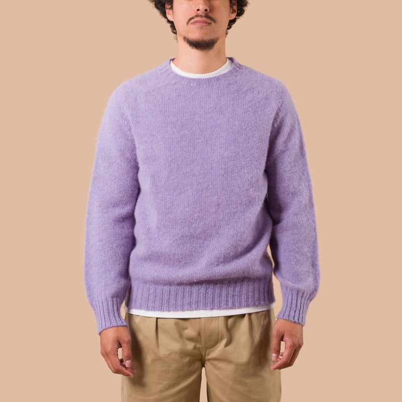 Vignettes Flaneurs Knitwear Shaggy Crew Neck Sweater Lavender worn front
