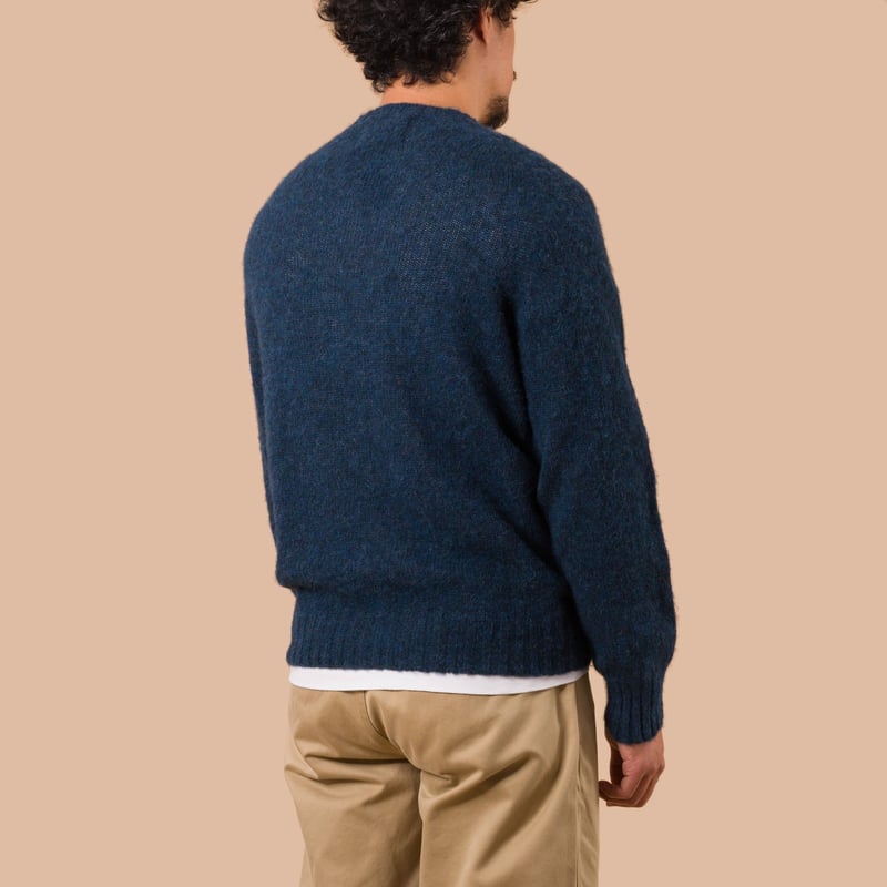 Vignettes Flaneurs Knitwear Shaggy Crew Neck Sweater Petrel worn back