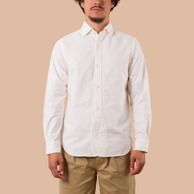 flaneurs NIGEL CABOURN British Officers Shirt White worn front
