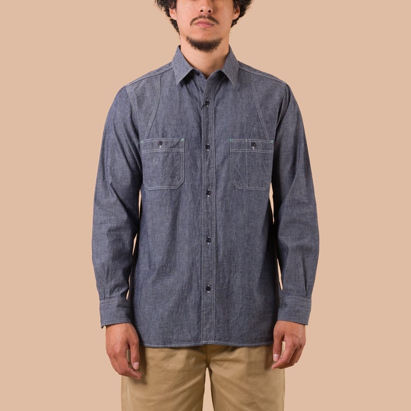 flaneurs NIGEL CABOURN Medical Shirt Indigo Selvedge Chambray worn front