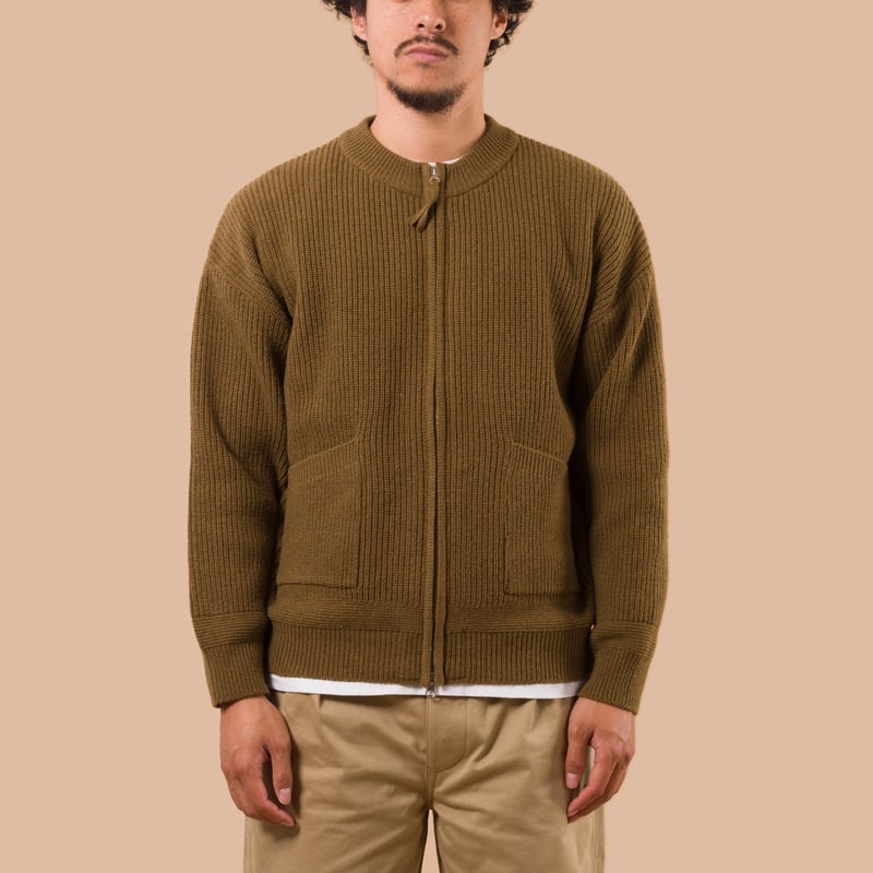 flaneurs Frizmworks Wool Deck Zip Up Cardigan Cinnamon worn front