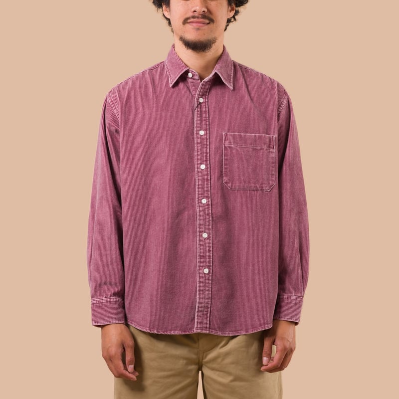 flaneurs Frizmworks Pigment 8W Corduroy Shirt Pink worn front