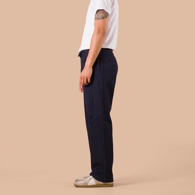 Flaneurs FOB Factory F0508 Denim Track Pants Indigo worn side