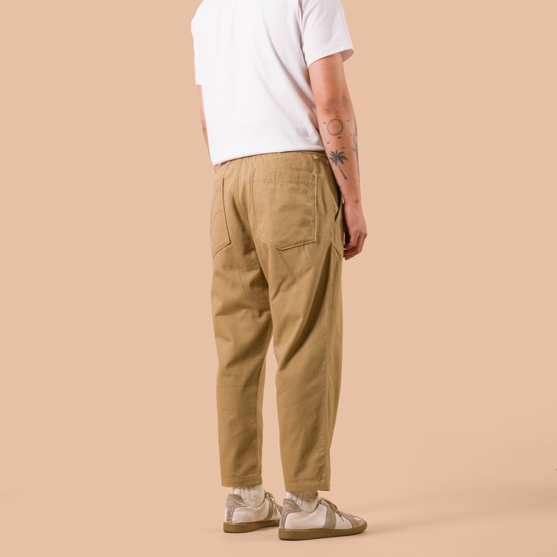 flaneurs worn back UNIVERSAL WORKS Brushed Moleskin Hi Water Trouser Sand