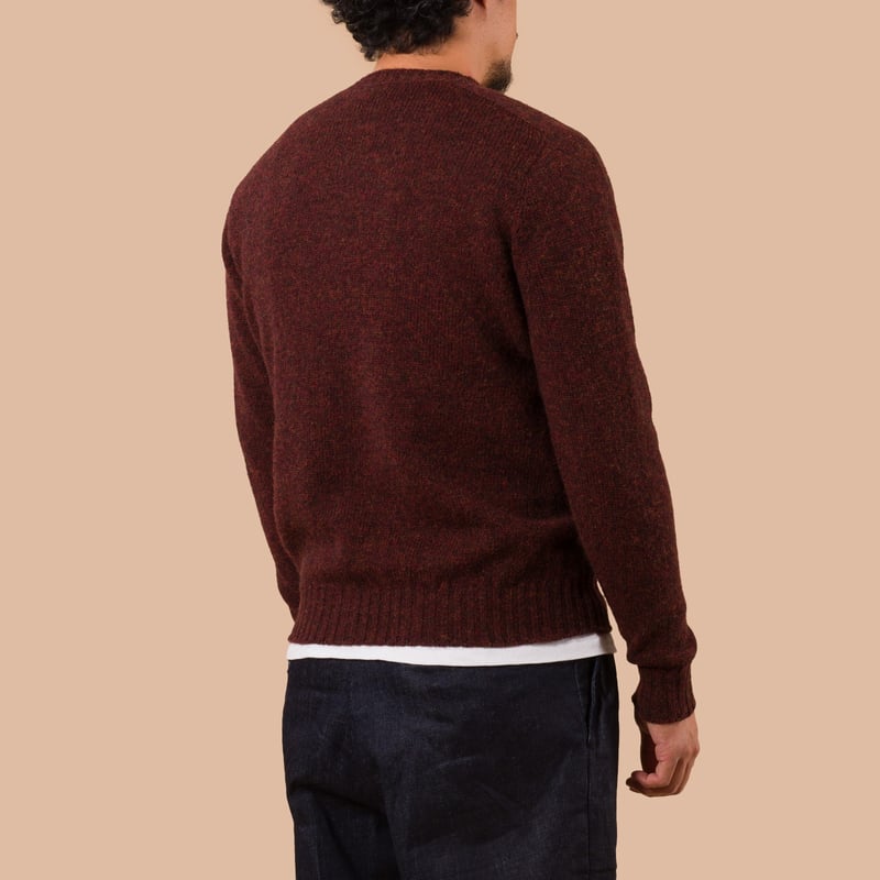 Image Flâneurs JAMIESON'S / Crewneck Saddle Shoulder Sweater Ruby dos