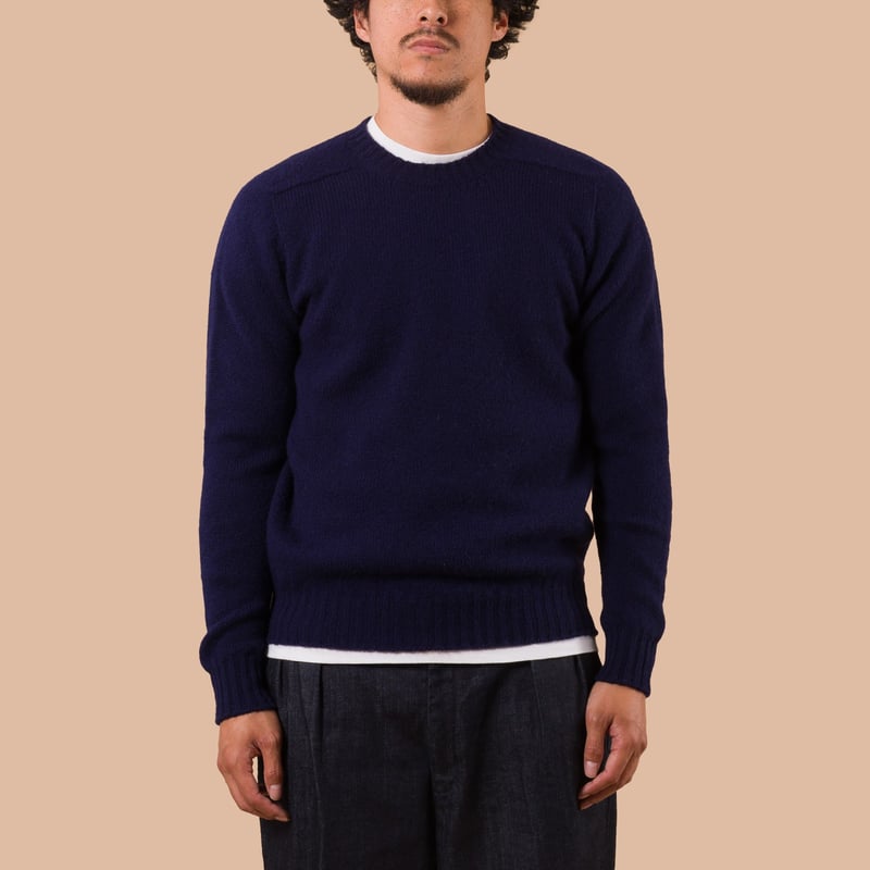 Image Flâneurs JAMIESON'S / Crewneck Saddle Shoulder Sweater Eclipse face
