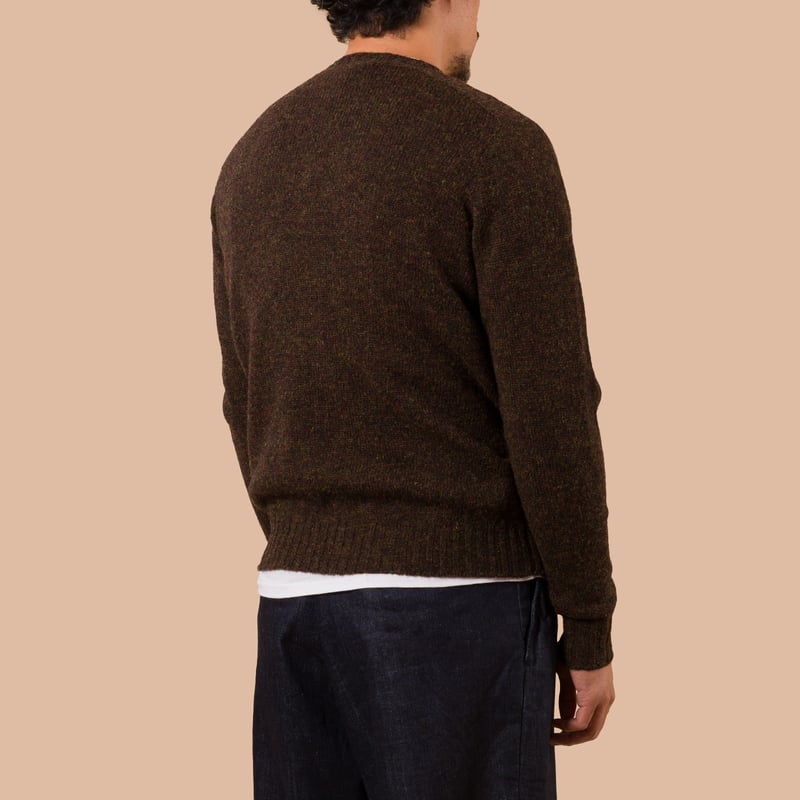 Image flâneurs JAMIESON'S / Crewneck Saddle Shoulder Sweater Grouse dos