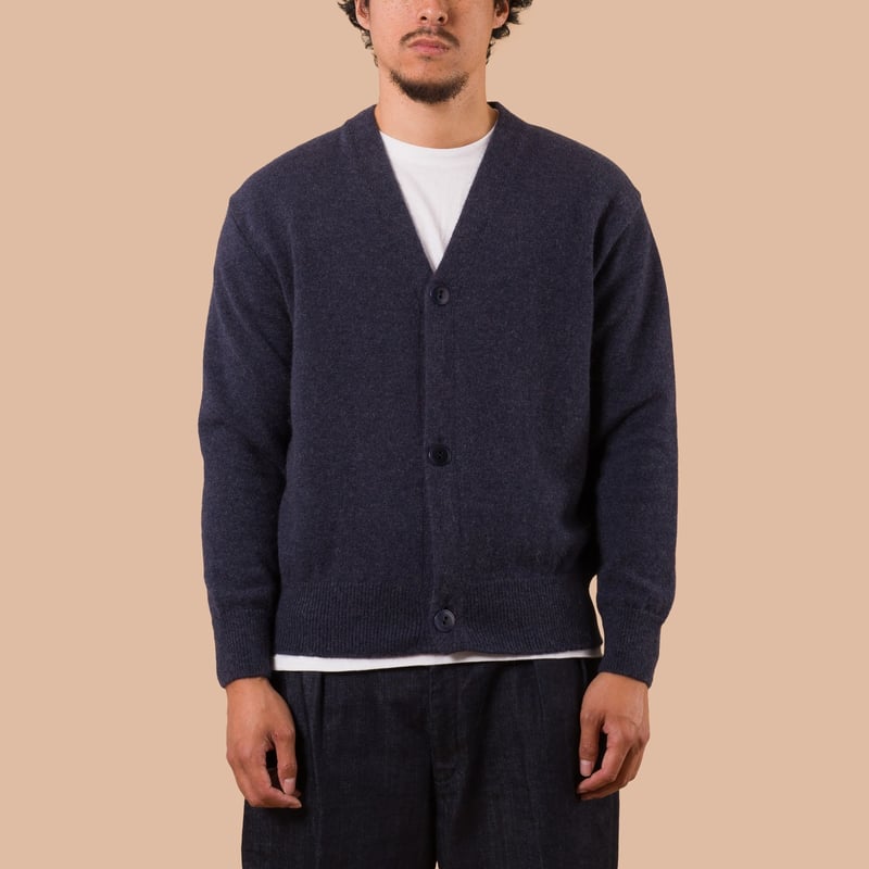 Image Flâneurs NITTO KNITWEAR / Cardigan Armen  Navy Mix  face