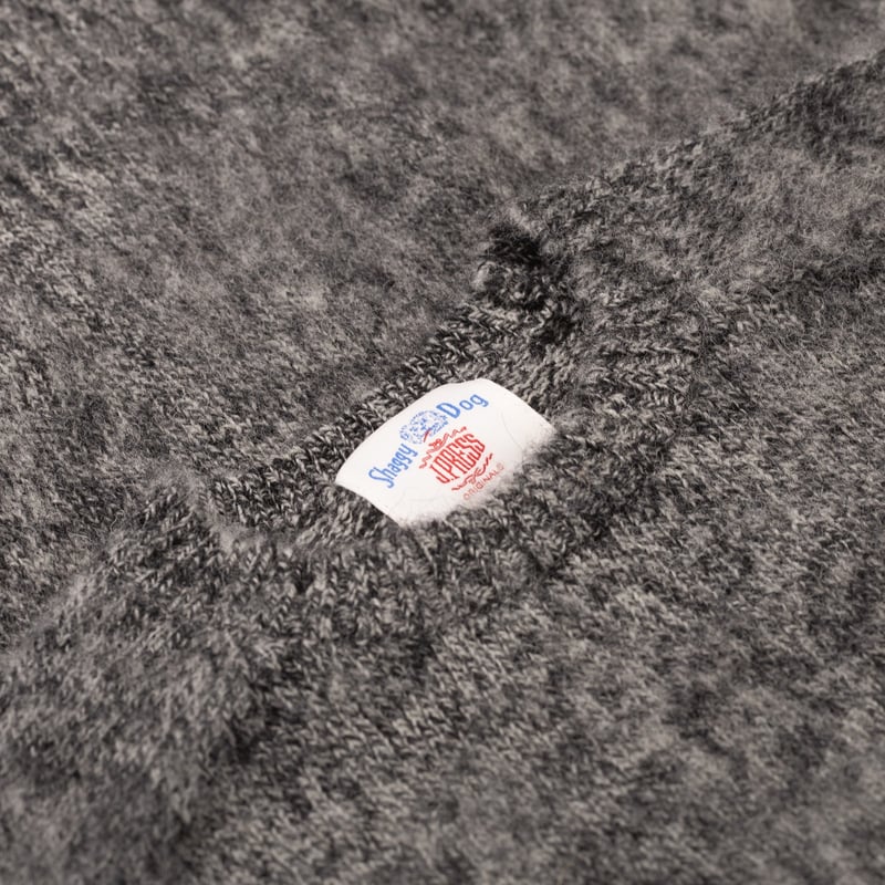 Image Flâneurs J. PRESS / Shaggy Dog Crew Neck Sweater Heather Grey détail col