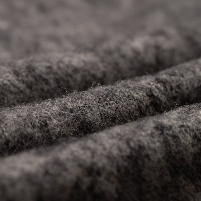 Image Flâneurs J. PRESS / Shaggy Dog Sweater Skipper Polo Heather Gray détail matière