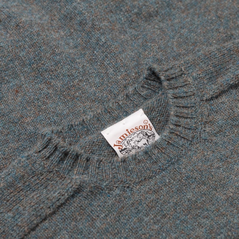 Image flâneurs JAMIESON'S / Crewneck Saddle Shoulder Sweater Storm détail col
