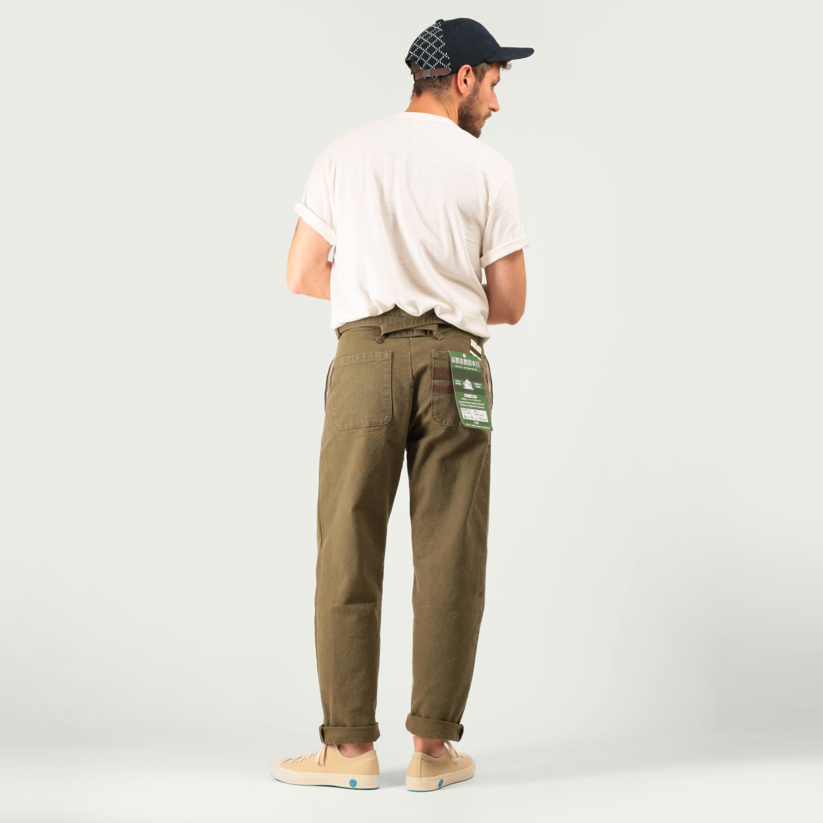 MOMOTARO X FLÂNEURS / FnM003 "Heavy Oxford" Original Fit Trousers in OD Green