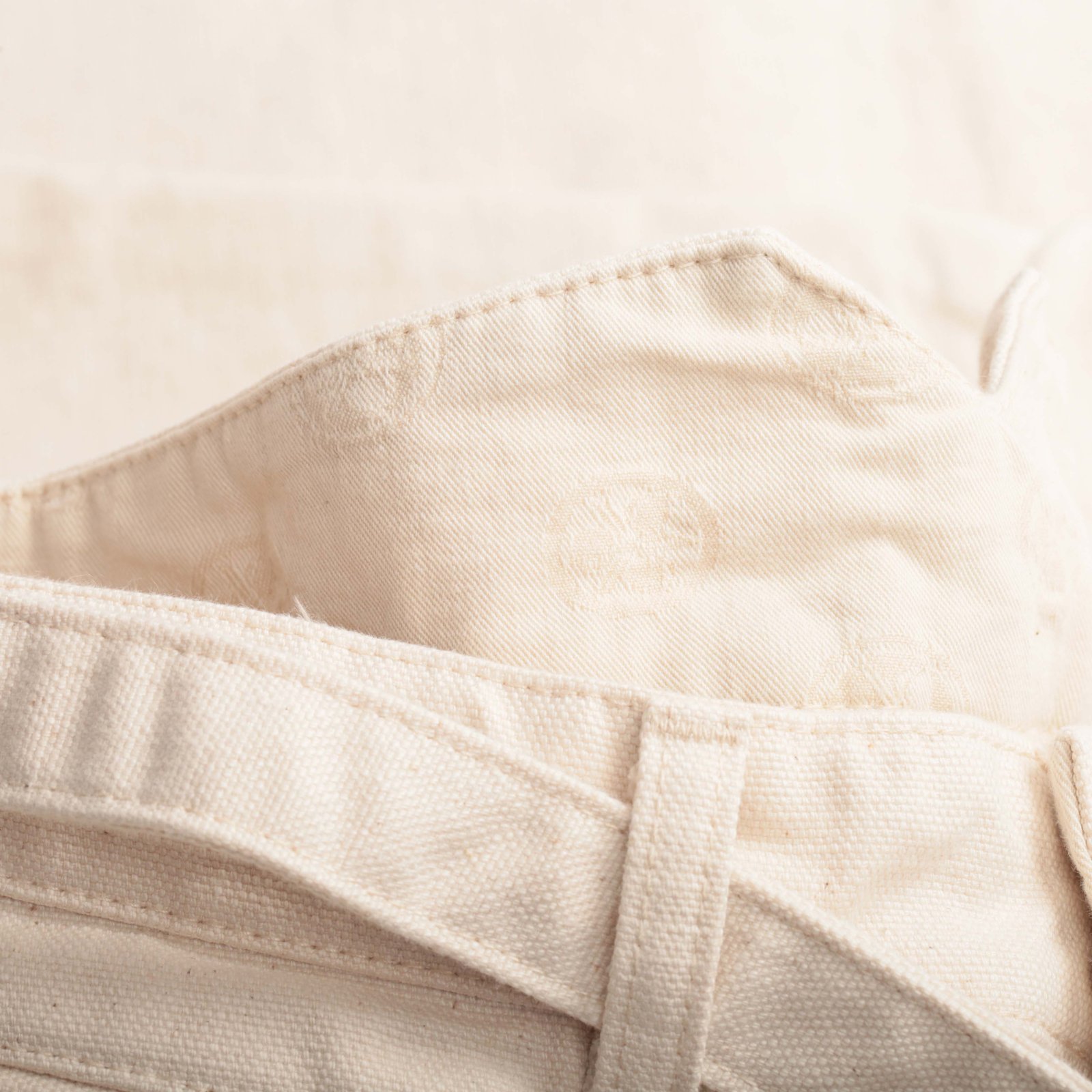 MOMOTARO X FLÂNEURS / FnM003 "Heavy Oxford" Original Fit Trousers Natural