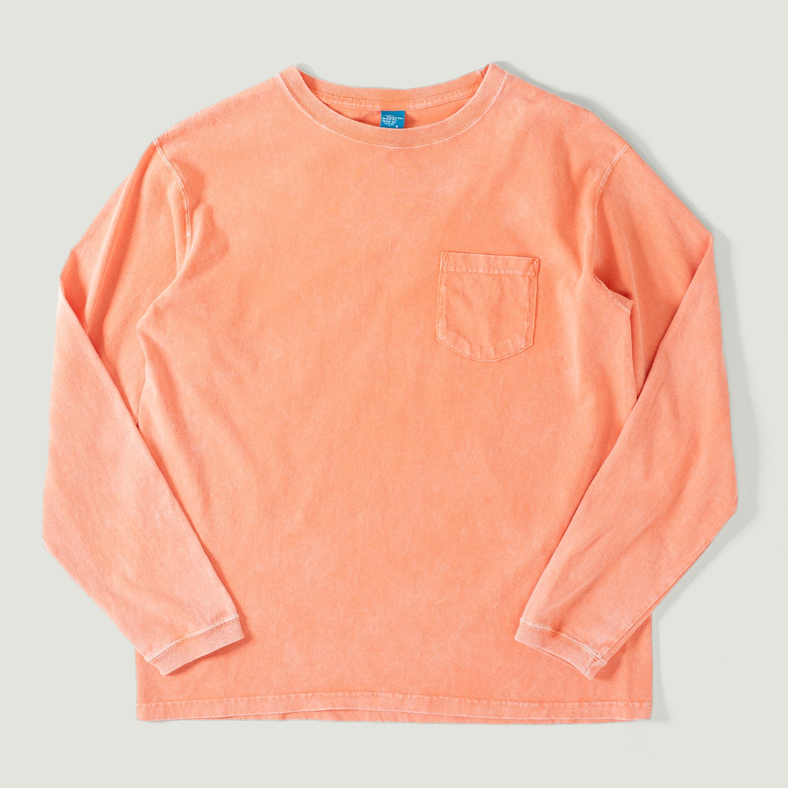 GOOD ON LS Pocket Crew Tee Vintage Dye Peach Image Loungers Vignette GOOD ON LS Pocket Crew Tee Vintage Dye Peach Image Loungers Vignette