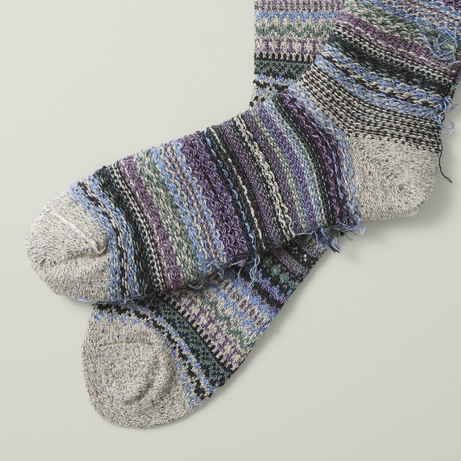 Image-Flâneurs_ROTOTO / Nordic Pattern Socks Dark Gray_detail-1 Image-Flâneurs_ROTOTO / Nordic Pattern Socks Dark Gray_detail-1
