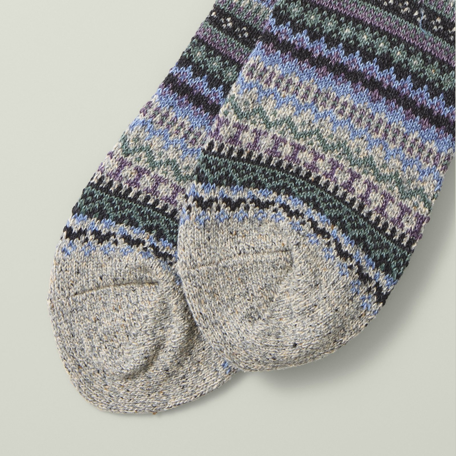 Image-Flâneurs_ROTOTO / Nordic Pattern Socks Dark Gray_detail-2 Image-Flâneurs_ROTOTO / Nordic Pattern Socks Dark Gray_detail-2