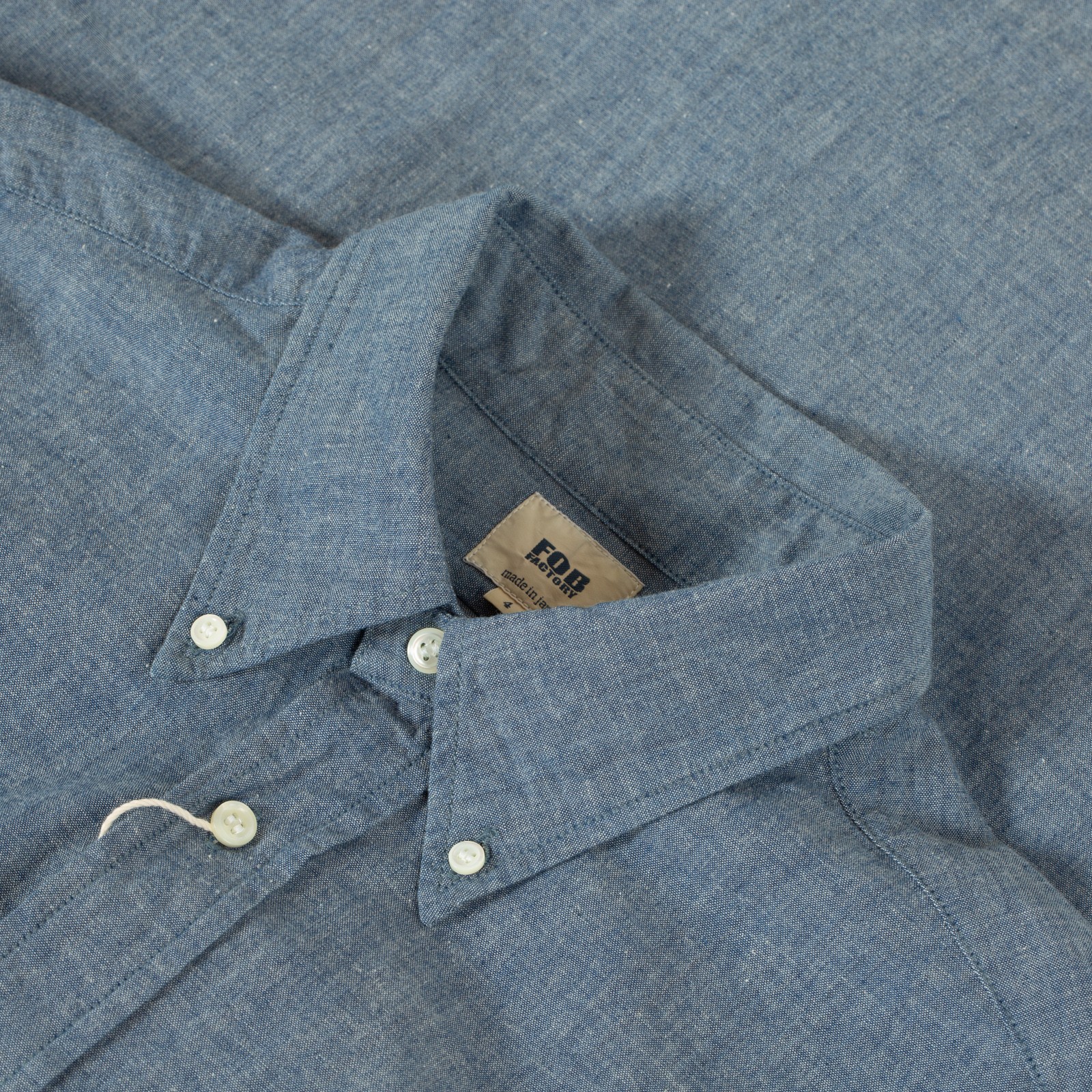 Image-Flâneurs_FOB FACTORY / F3501 Chambray B.D. Shirt_Detail Image-Flâneurs_FOB FACTORY / F3501 Chambray B.D. Shirt_Detail