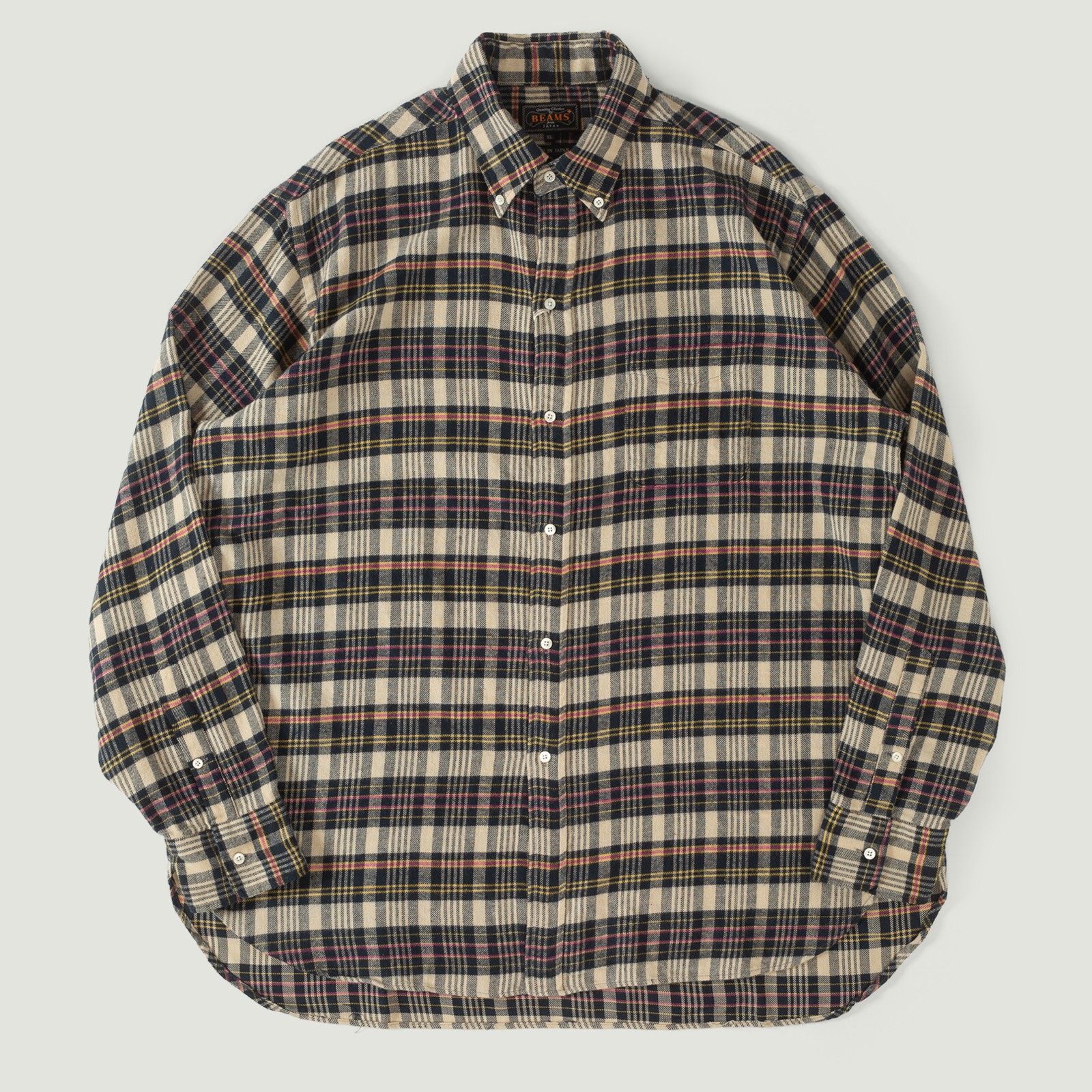 Image-Flâneurs_BEAMS PLUS / BD Classic Fit Indian Flannel Plaid Beige_Vignette Image-Flâneurs_BEAMS PLUS / BD Classic Fit Indian Flannel Plaid Beige_Vignette