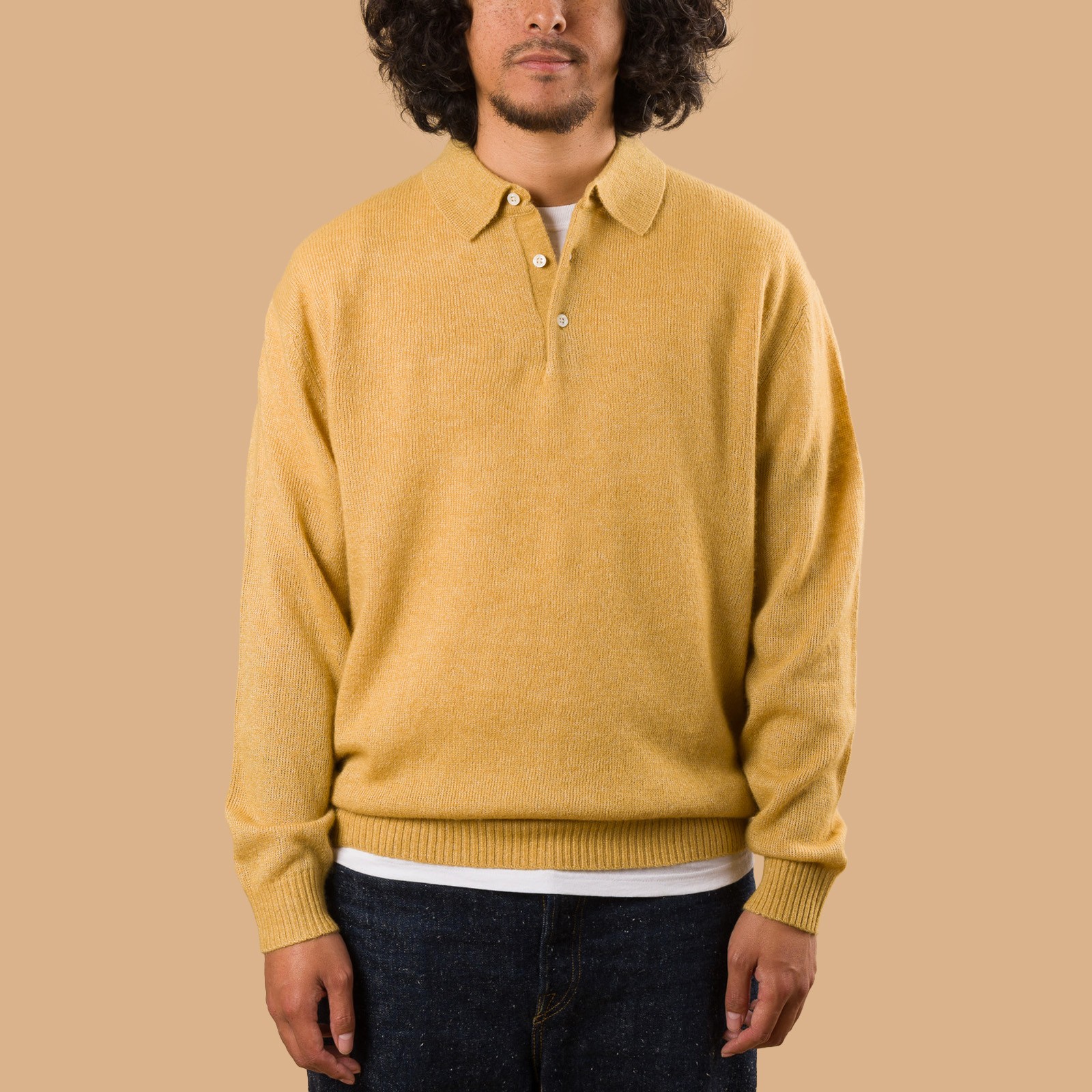 Image-Flâneurs_BEAMS PLUS / Knit Polo 9G Wool Silk Shaggy Yarn Gold_de-face Image-Flâneurs_BEAMS PLUS / Knit Polo 9G Wool Silk Shaggy Yarn Gold_de-face