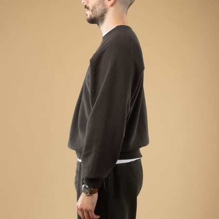 Image-Flâneurs_XX DEVELOPMENT / "SURE MFG" The Californians 60's Sweatshirt Midnight Wave_de-profil Image-Flâneurs_XX DEVELOPMENT / "SURE MFG" The Californians 60's Sweatshirt Midnight Wave_de-profil