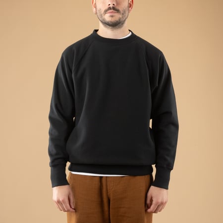 Jumberca Urake Crewneck Black