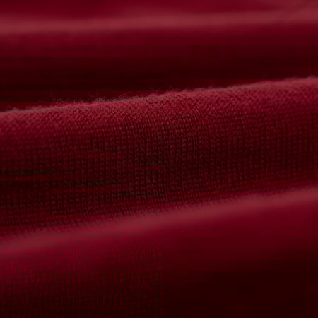 closeup flâneursMOONCASTLE 12G Wool Crew Neck burgundy closeup flâneursMOONCASTLE 12G Wool Crew Neck burgundy